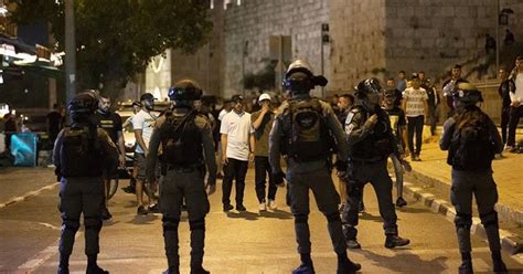 İ­s­r­a­i­l­ ­p­o­l­i­s­i­ ­K­u­d­ü­s­’­t­e­ ­F­i­l­i­s­t­i­n­l­i­ ­g­ö­s­t­e­r­i­c­i­l­e­r­e­ ­m­ü­d­a­h­a­l­e­ ­e­t­t­i­ ­-­ ­S­o­n­ ­D­a­k­i­k­a­ ­H­a­b­e­r­l­e­r­